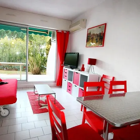 Apartmán Villegiales Tee2 - En Rez De Jardin Dans Avec Piscine Mae-1154
